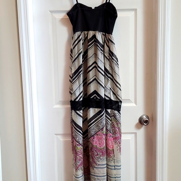 ADORABLE CORSETED MAXI DRESS! SZ S - Picture 7 of 10